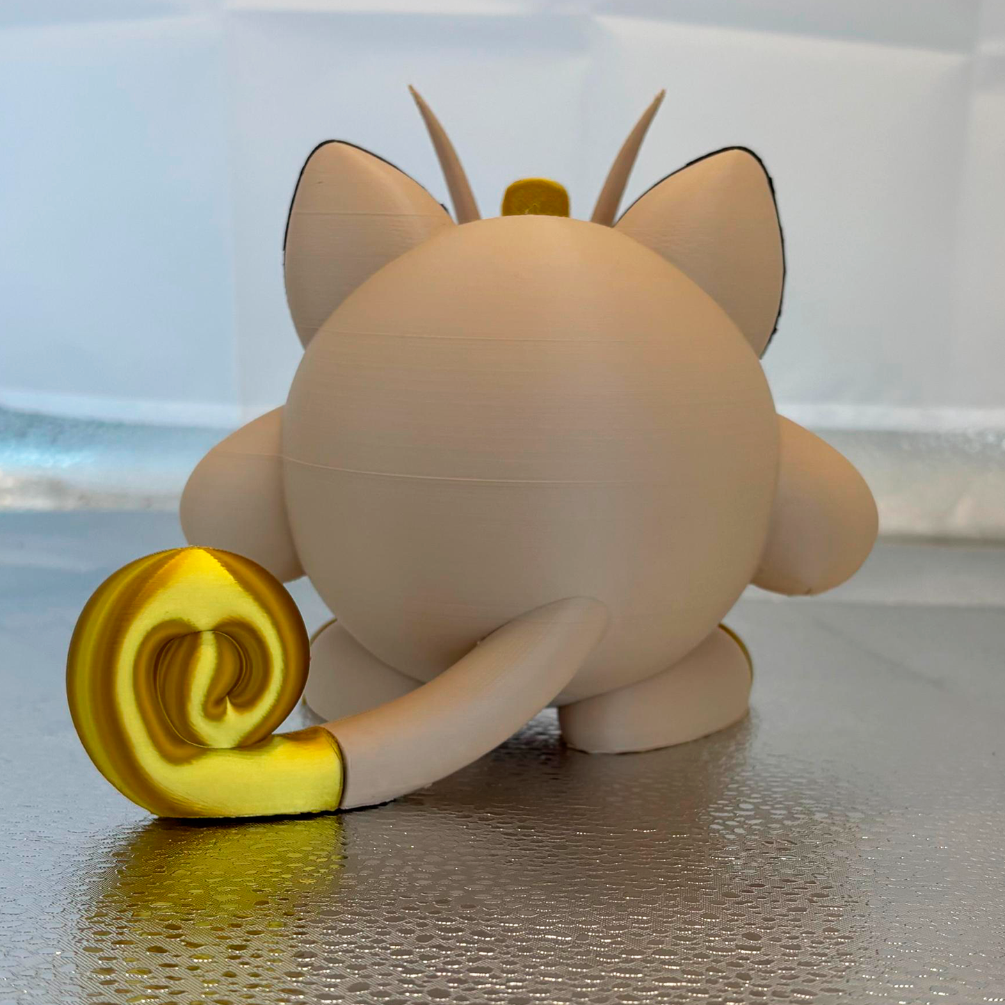 Mascote Geek Felino Pop 3D – Edição Mística Dourada
